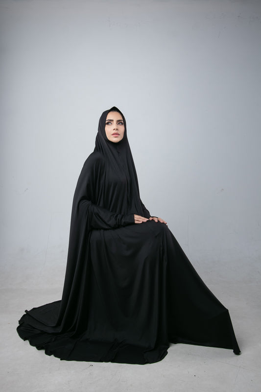 PRAYER DRESS IN BLACK